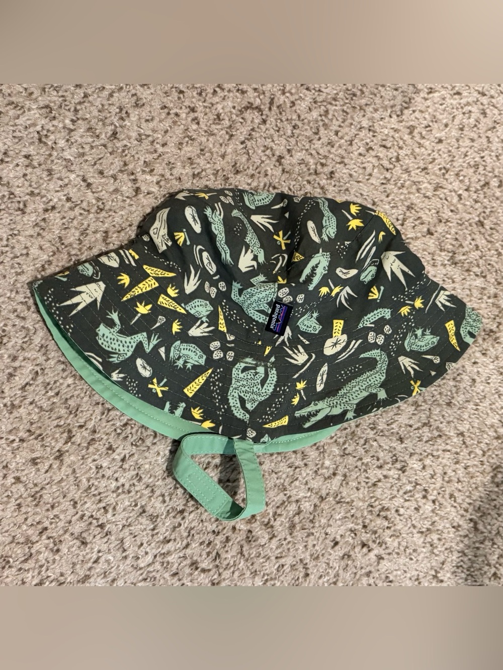Patagonia Toddler Bucket Hat with alligator print reversible